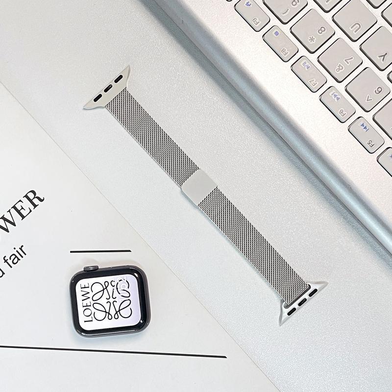Apple Watch S7/S8 Thin Milanese Loop Strap for iWatch Series 9
