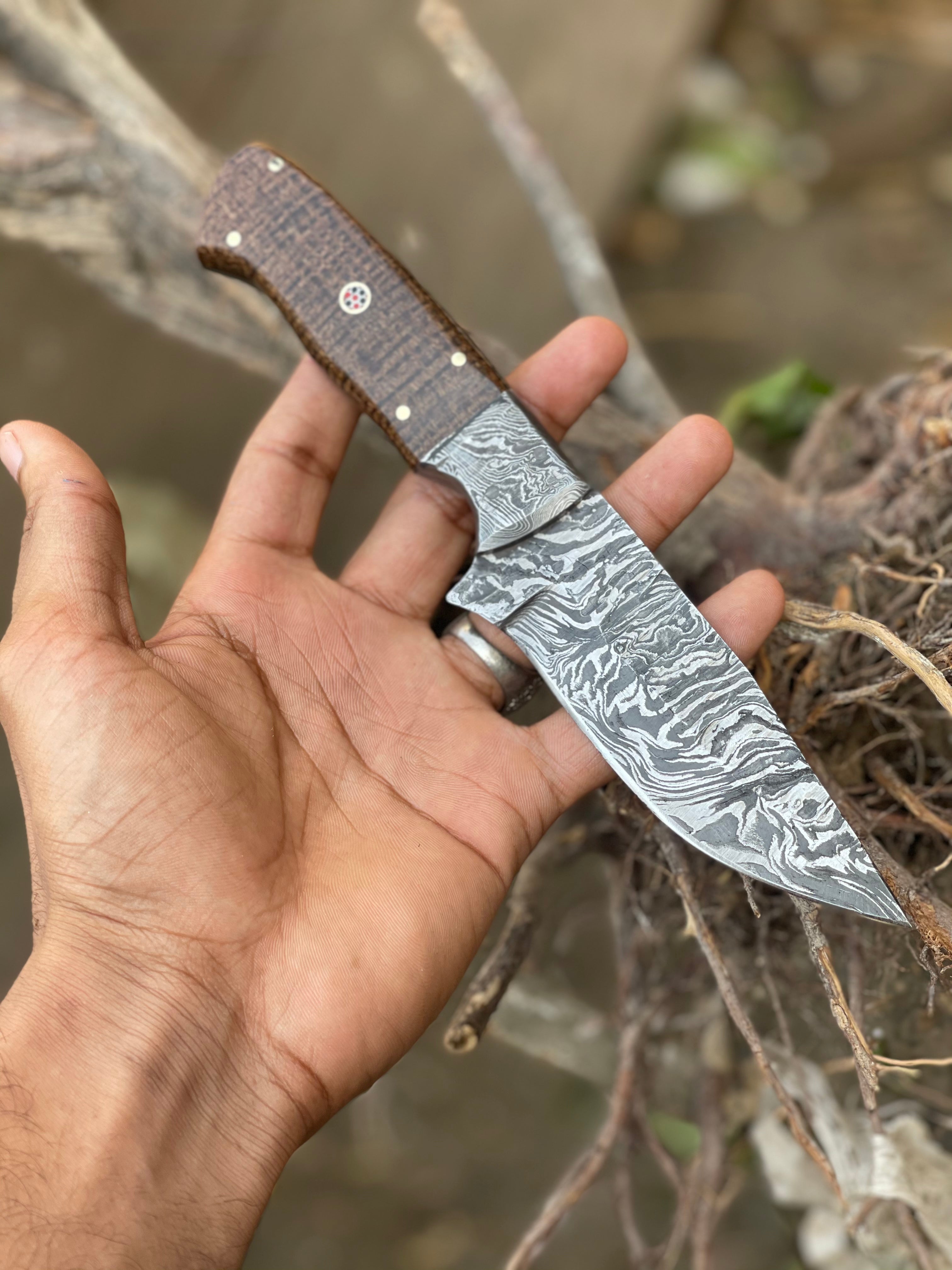 Damascus Bushcraft Knife - Hunting, Camping, Survival, Collectors Knife. Groomsmen Knife, Unique Gift for Him, EDC, Hiking, Boyfriend gift