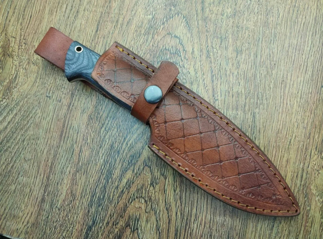 Handmade hunting knife
