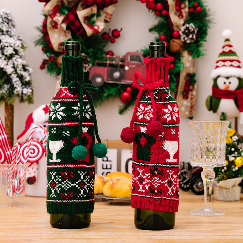 Christmas decoration items, knitted sweaters, wine bottle covers, bow ties, wool balls, red wine covers, bar decoration wine covers