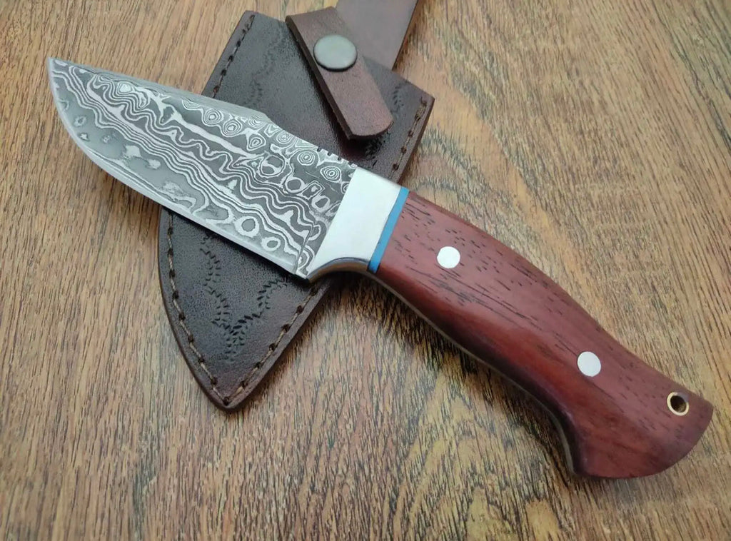 Handmade hunting knife