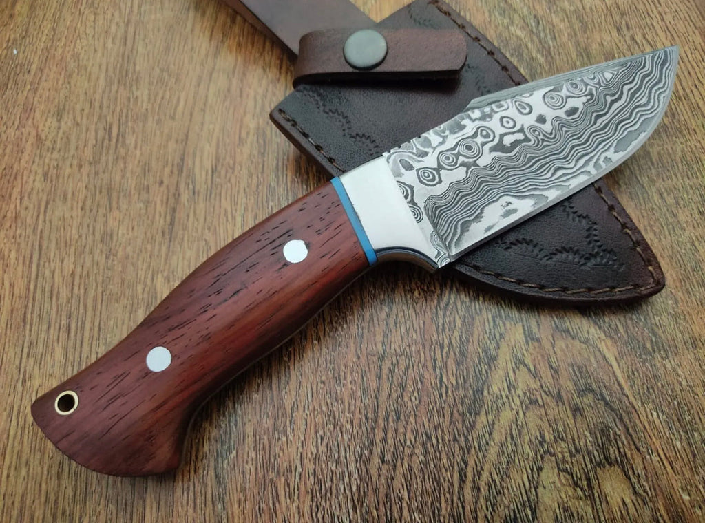 Handmade hunting knife