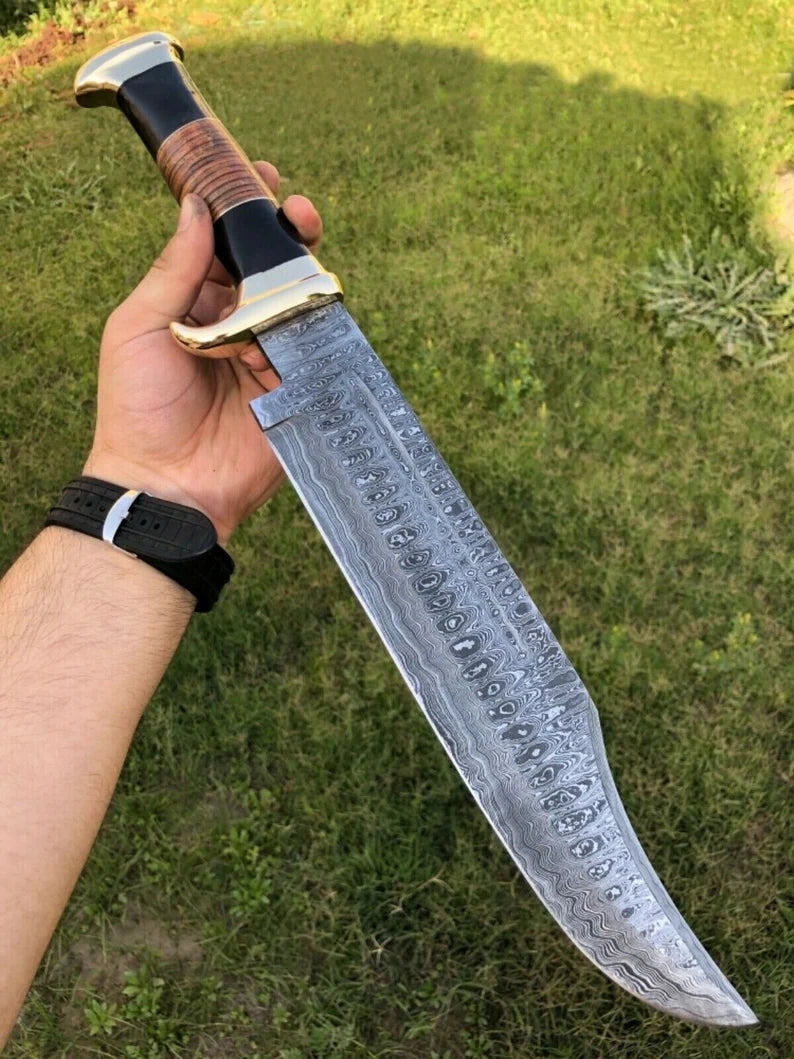 Custom Handmade Damascus Steel Crocodile Dundee Bowie Knife – Brass Guard, Buffalo Horn Handle, Leather Sheath Included