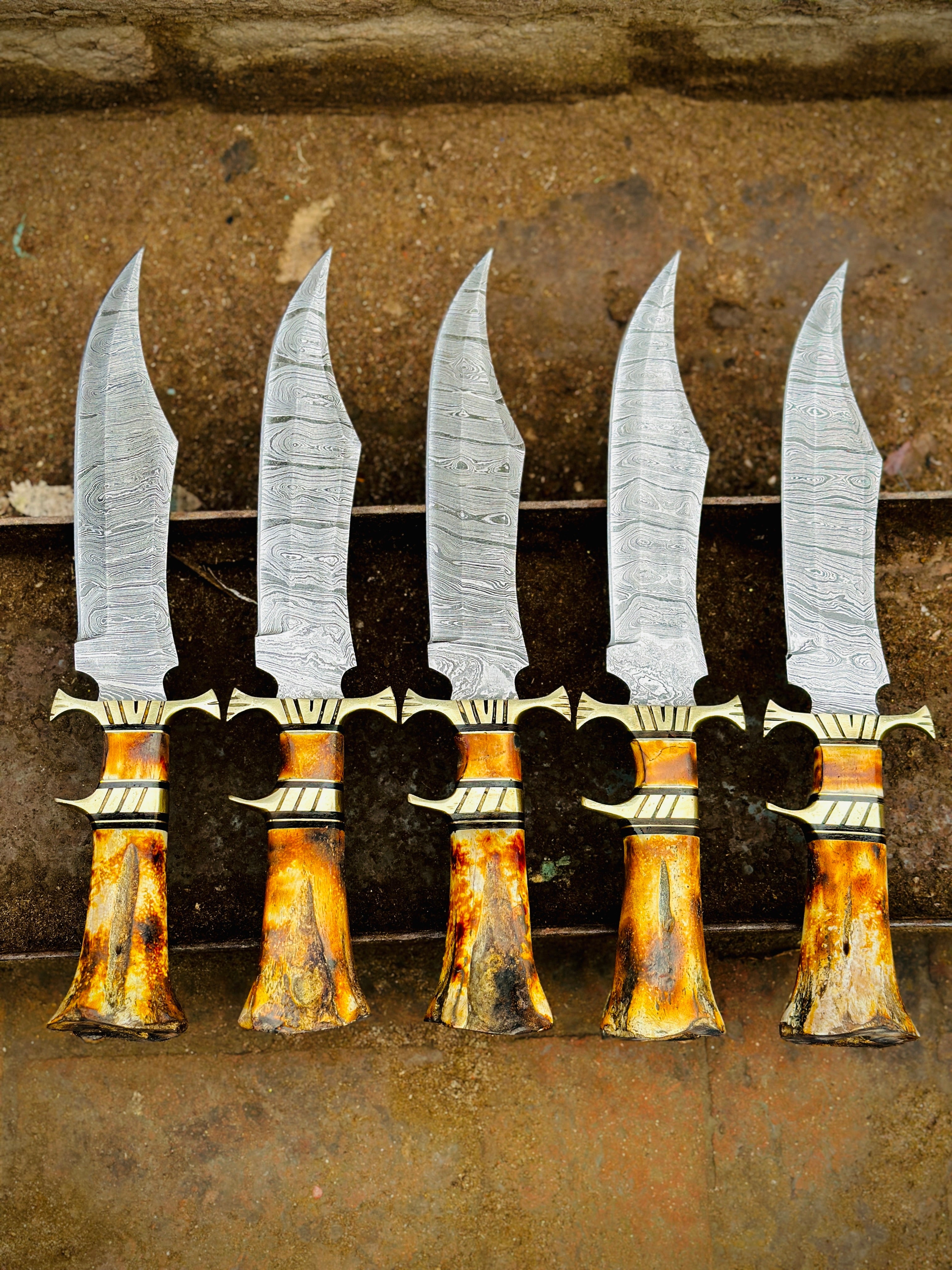 Handcrafted Damascus Steel Bowie Knife with Brass Guard and Color Bone Handle – Premium Leather Sheath Included