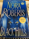 Black Hills by Nora Roberts (Hardcover)