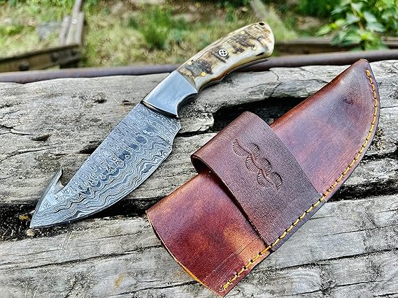 Best Knife for Skinning – 9” Handmade Damascus Steel Hunting Knife with Sheep Horn Handle