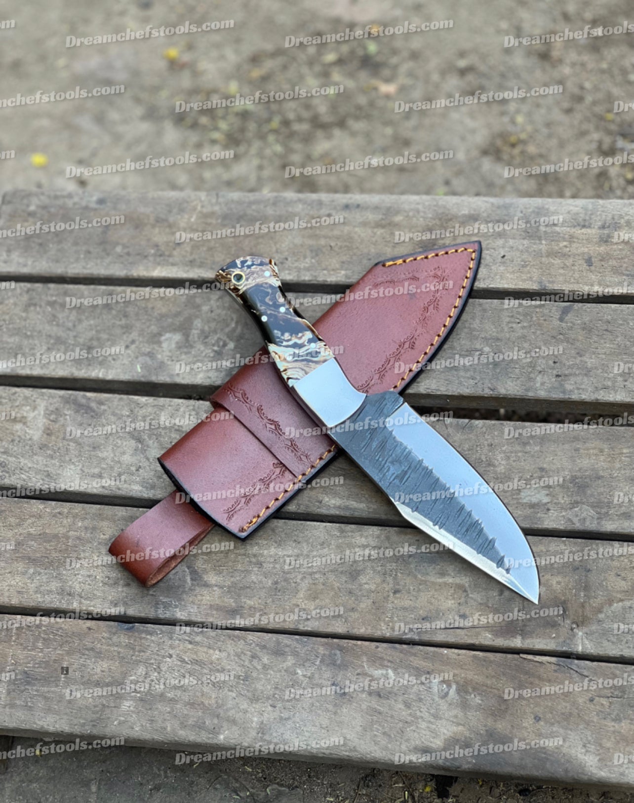 Custom handmade j2 steel hunting knife
