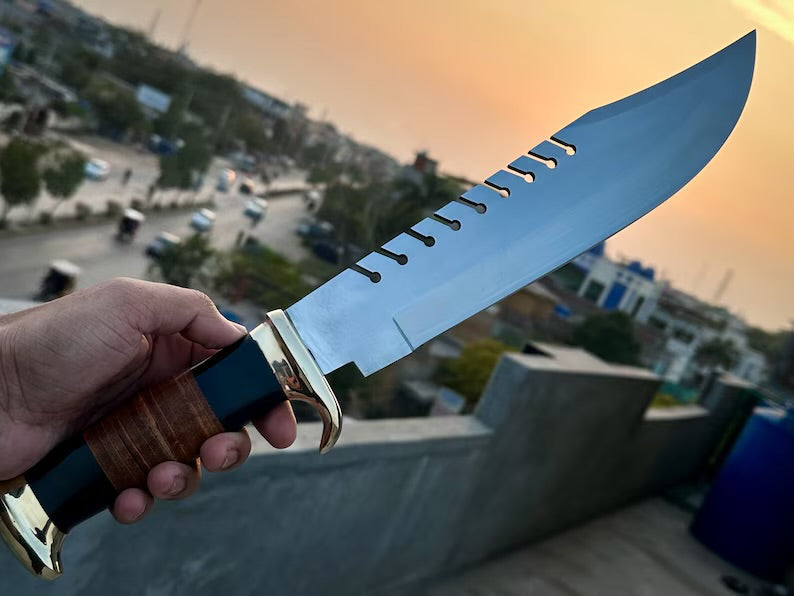 Crocodile Dundee Bowie Knife with Brass Guard and Buffalo Horn Handle – Premium Leather Sheath Included