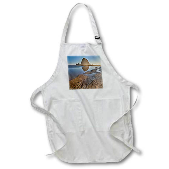 Apron - USA, Oregon. Cannon Beach with Haystack near sunset and low tide. Oregon