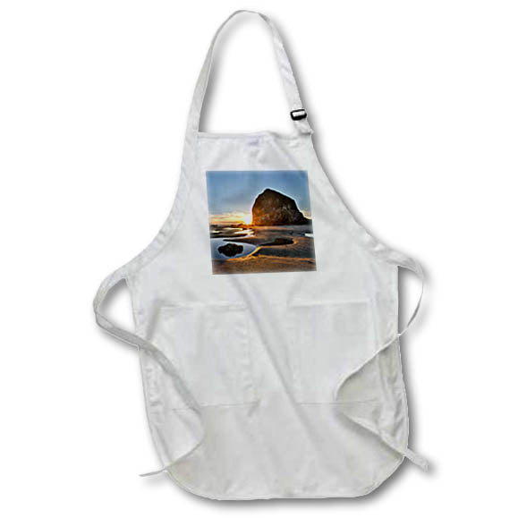 Apron - USA, Oregon. Cannon Beach with Haystack near sunset and low tide 2. Oregon