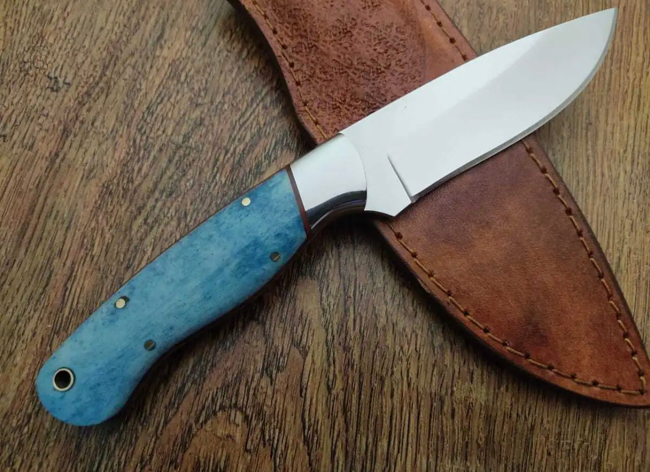 Handmade hunting knife