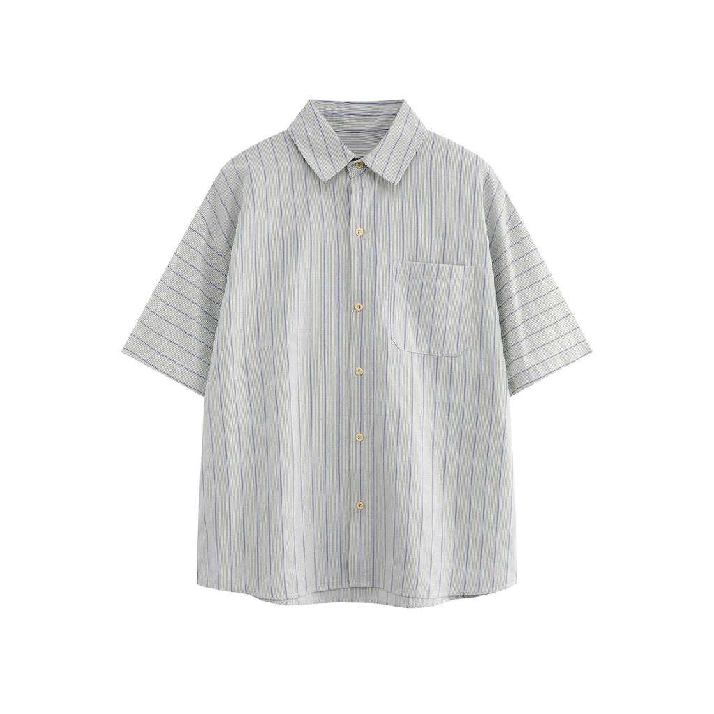 Patch striped casual loose silhouette short sleeved shirt for men