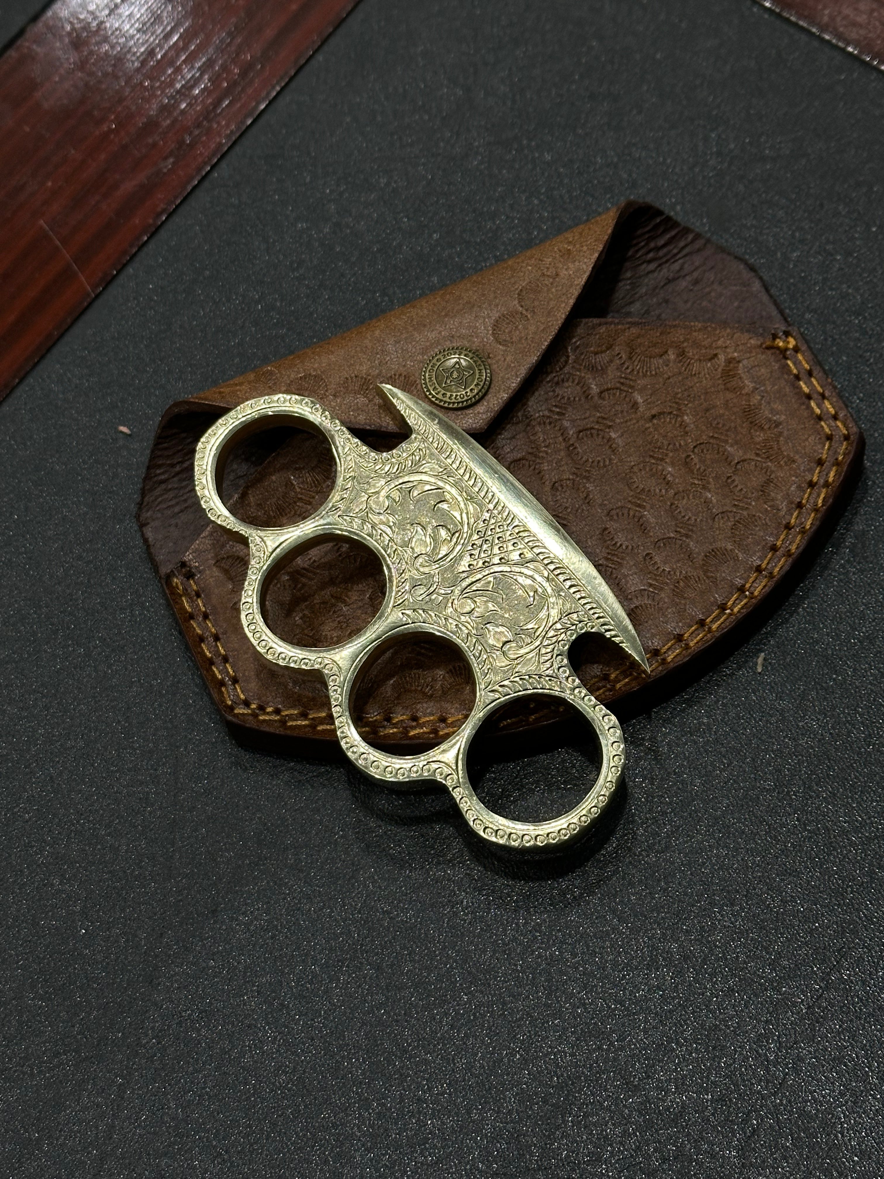 Custom Engraved Brass Knuckles - Belt Loop Leather Case - Solid Brass