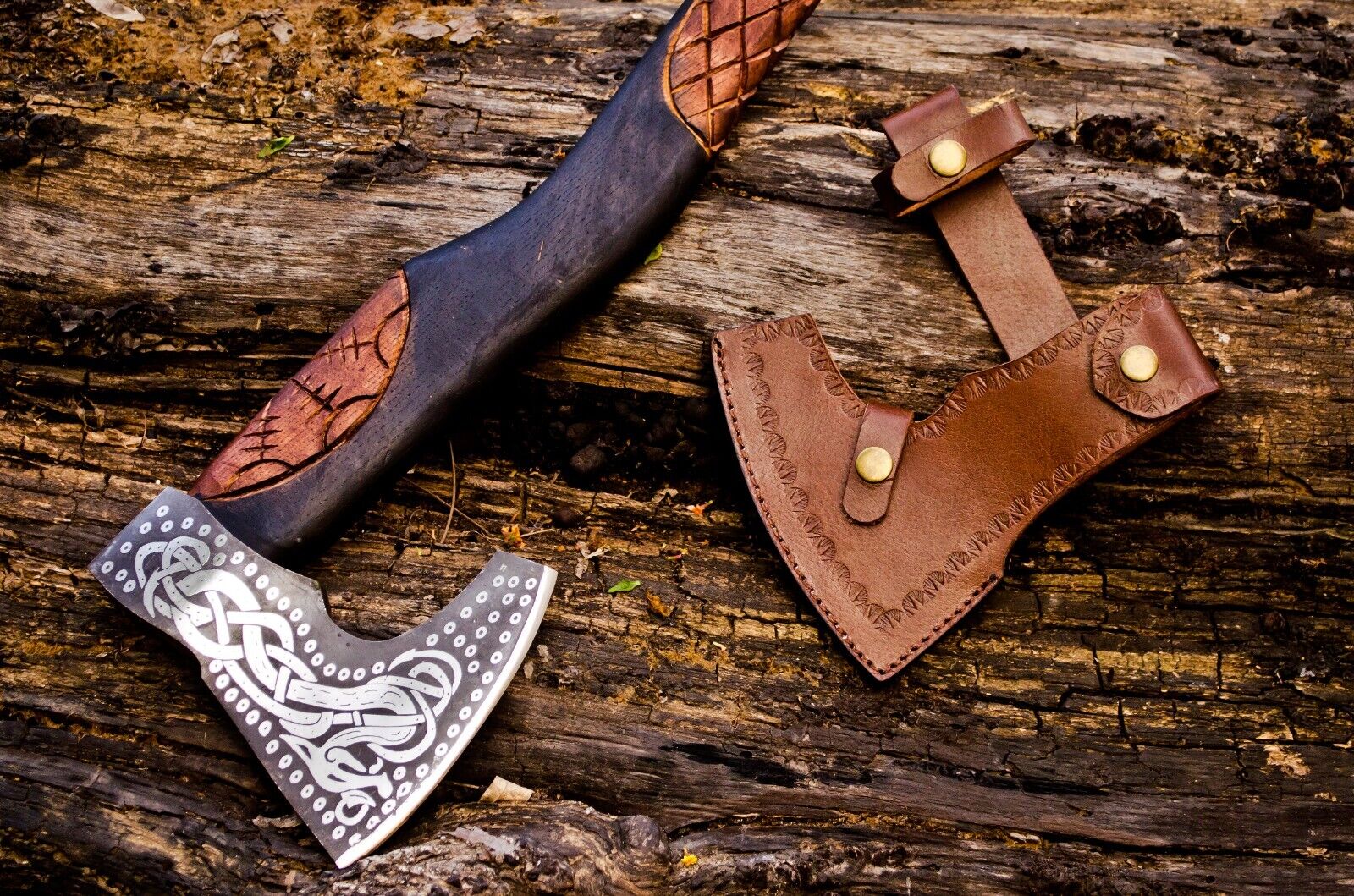 Battle Viking Axes for Sale – Custom Forged Norse Axes with Leather Sheath & Comfortable Grip
