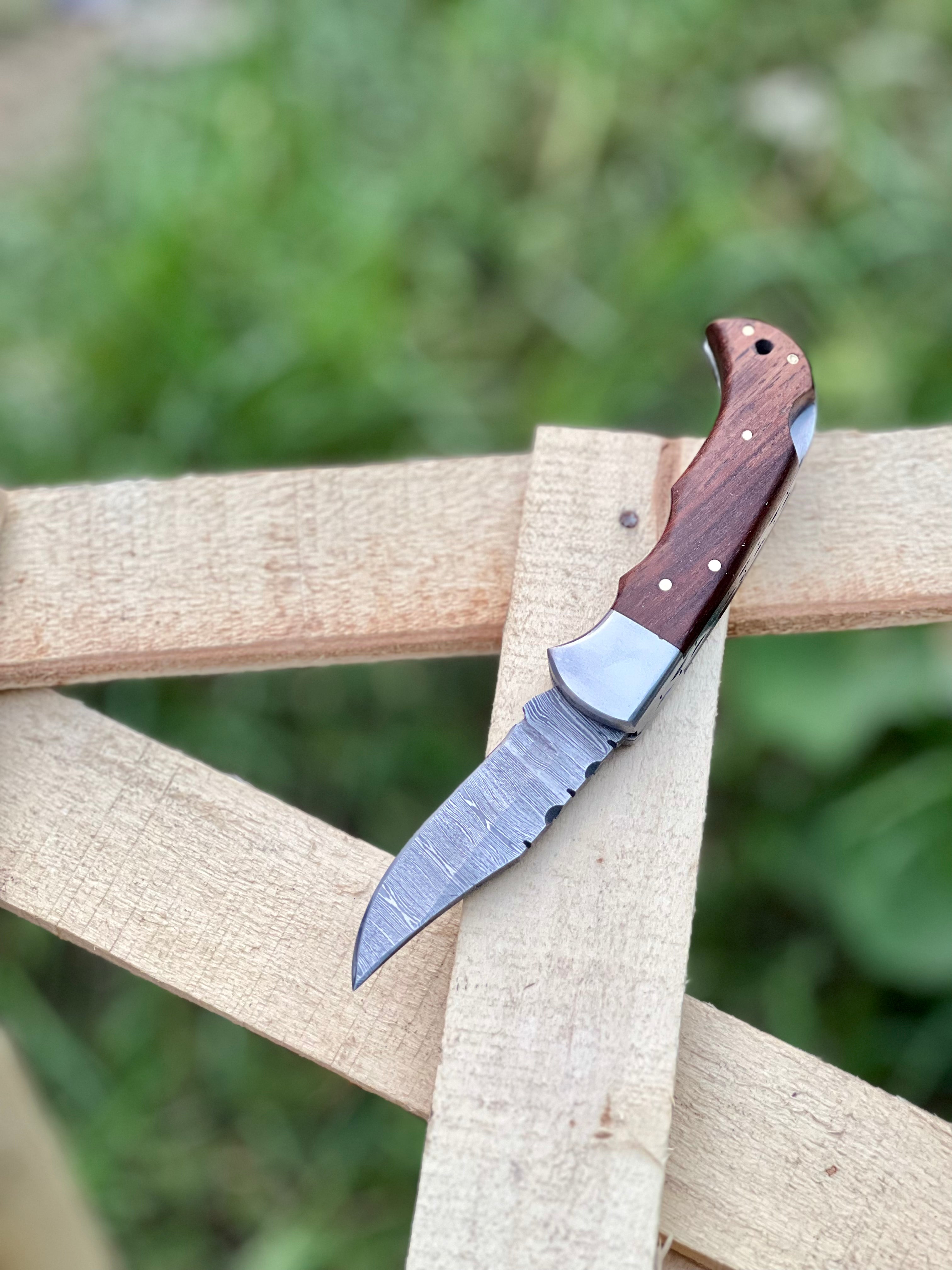 Handmade Damascus Blade Pocket Knife – Rosewood Handle & Steel Bolster with Leather Sheath