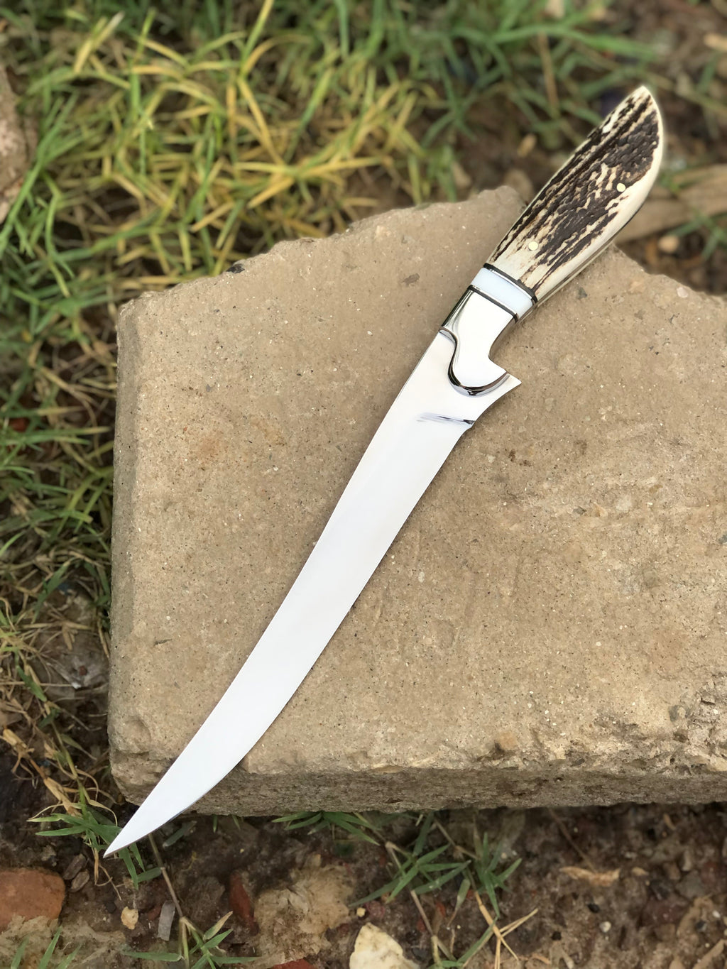 Best Custom Handmade D2 Steel Fishing Fillet Knife - Stag Horn Handle with Steel Bolster & Leather Sheath | Top Flexible Fillet Knives