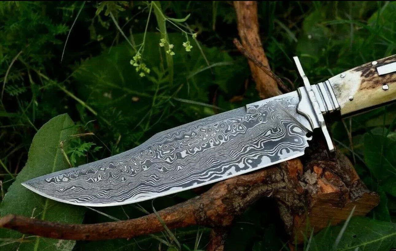 Custom Handmade Damascus Steel Classic Clip Point Bowie Knife with Rosewood Handle & Leather Sheath