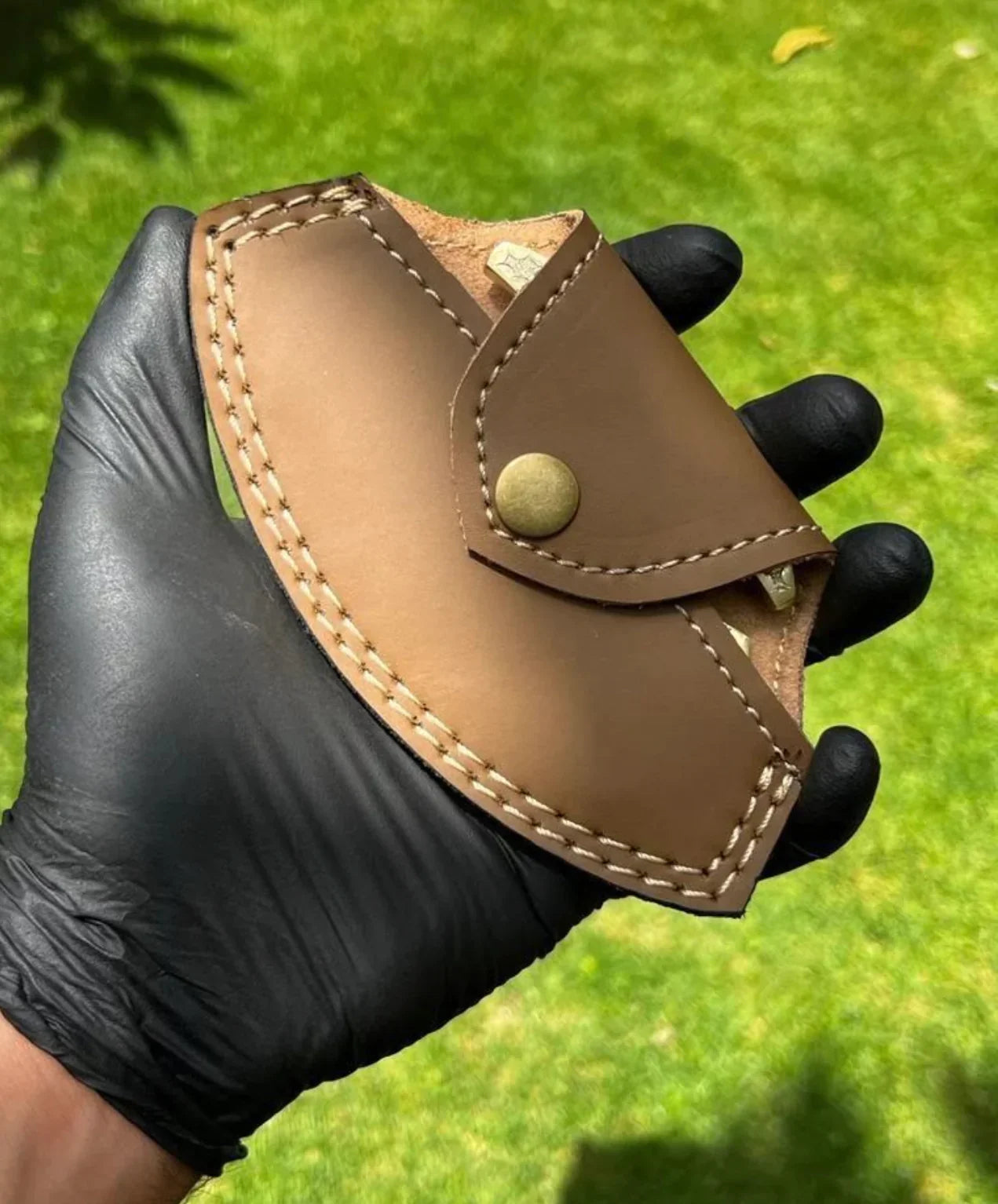 Handmade Engraved Brass Knuckle with Belt Loop Leather Case – Solid Brass Self Defense Tool