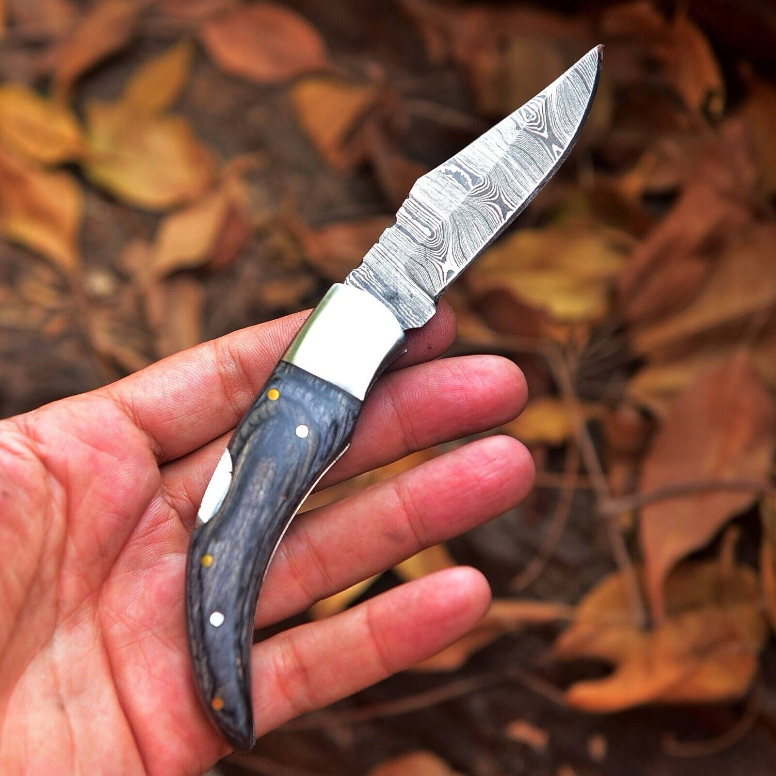 Exclusive Handmade Damascus Pocket Knife – 4" Rosewood Handle with Custom Belt Loop Leather Case