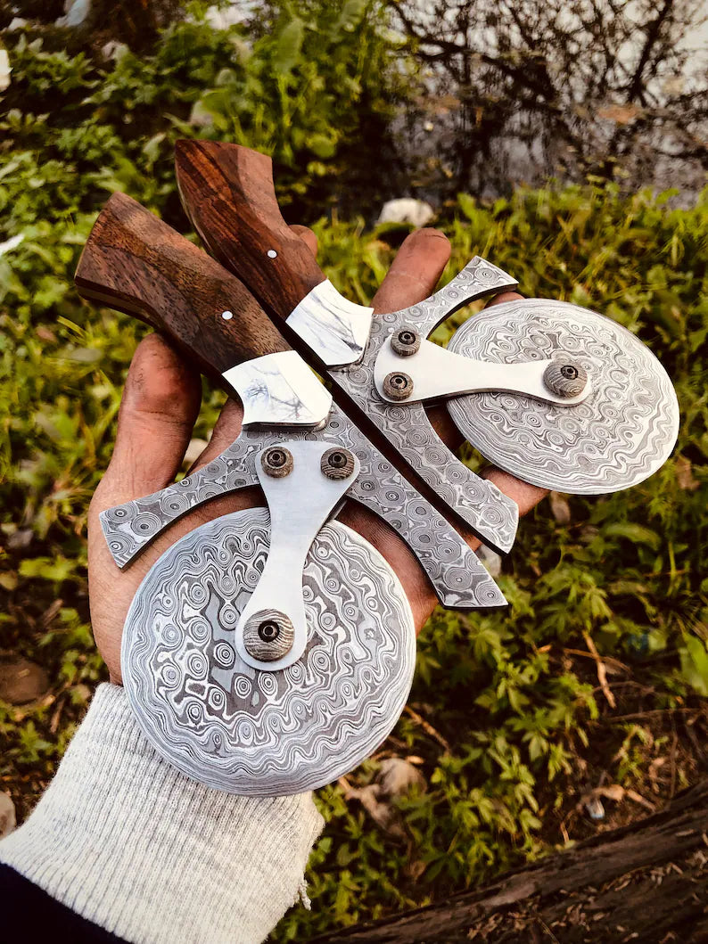 Custom Handmade 10-Inch Damascus Steel Pizza Cutter with Rosewood Handle