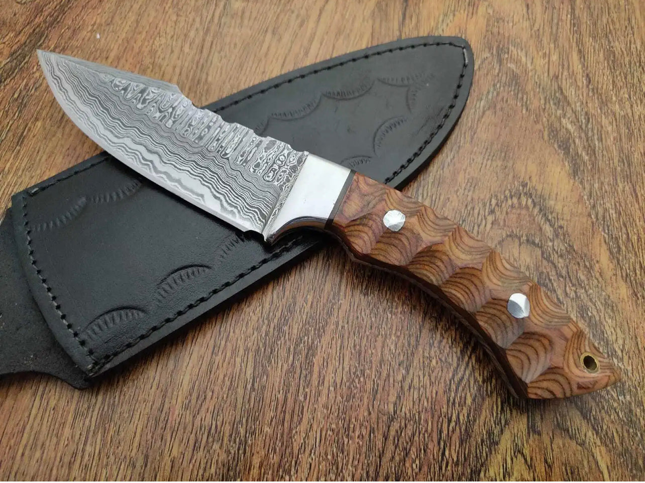 Custom Handmade Damascus Steel Bushcraft Camping Hunting Knife|Doveknife