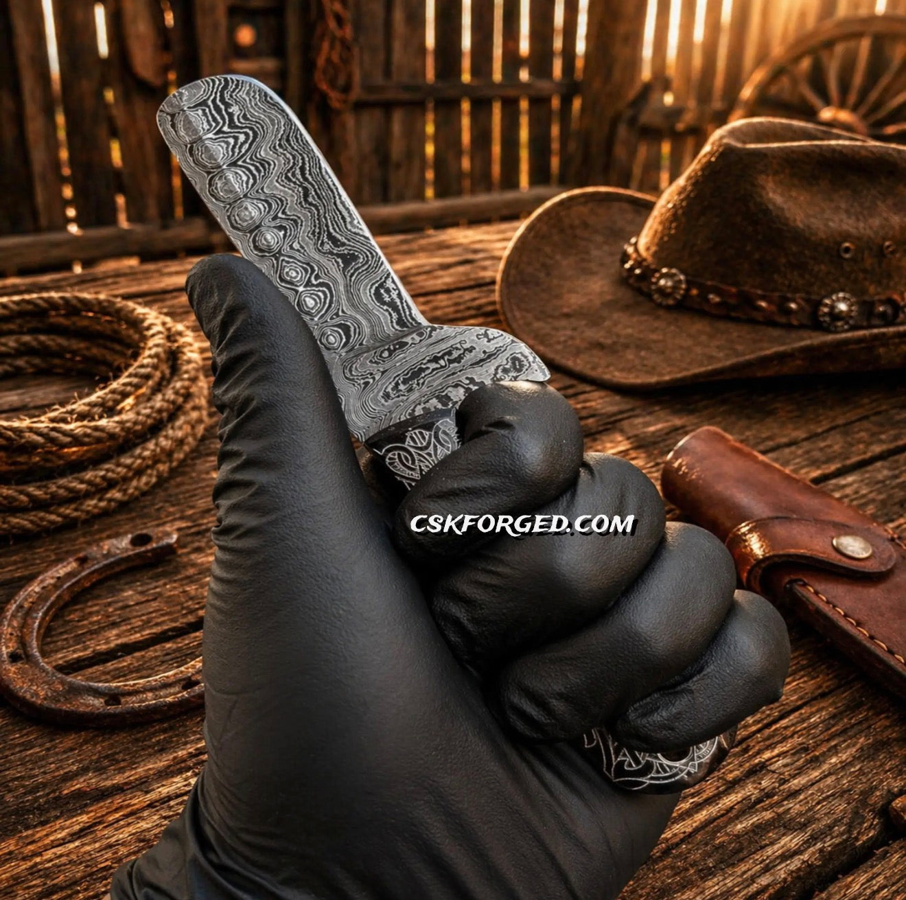 Cowboy Knife Damascus Bullcutter Buffalo Horn Hunting Knife Pancake Sheath