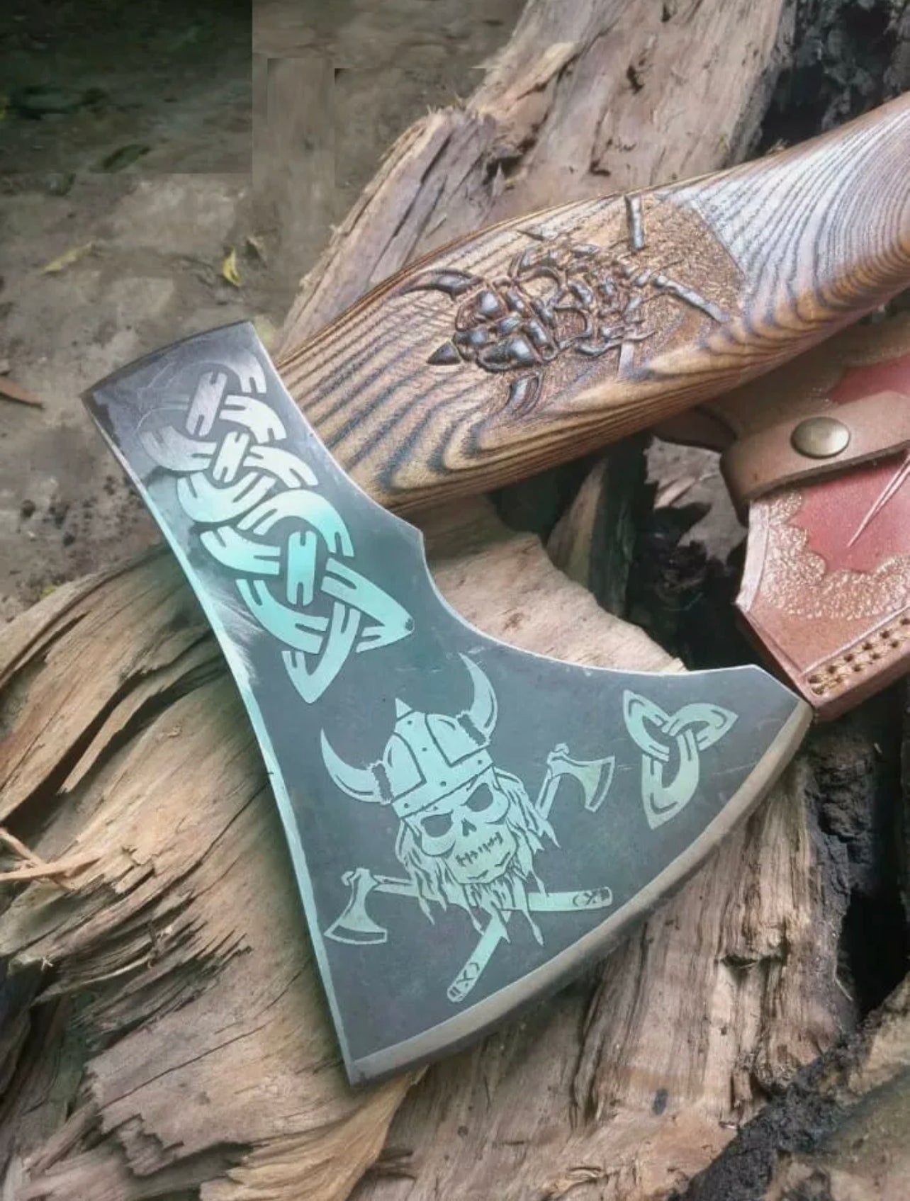 CUSTOM HANDMADE CARBON STEEL HATCHET TOMAHAWK HUNTING VIKING AXE BEAUTIFUL AXE