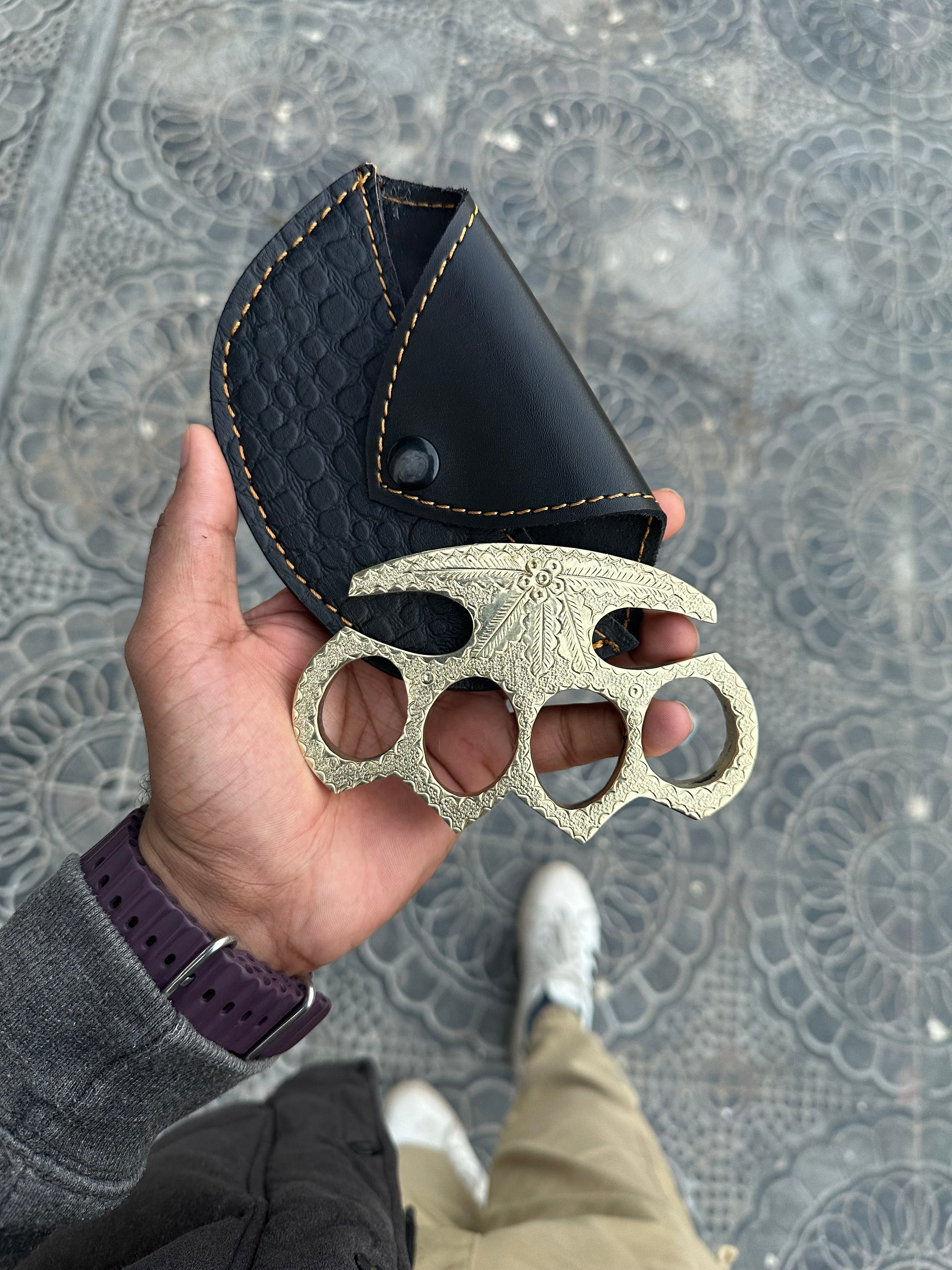 Handmade Brass Knuckle – Hand-Engraved with Premium Leather Carry Case