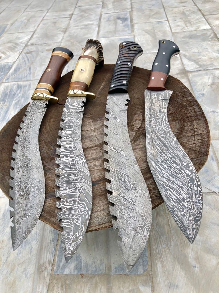 Custom Handmade Damascus Steel Camping Knives ( Deal )