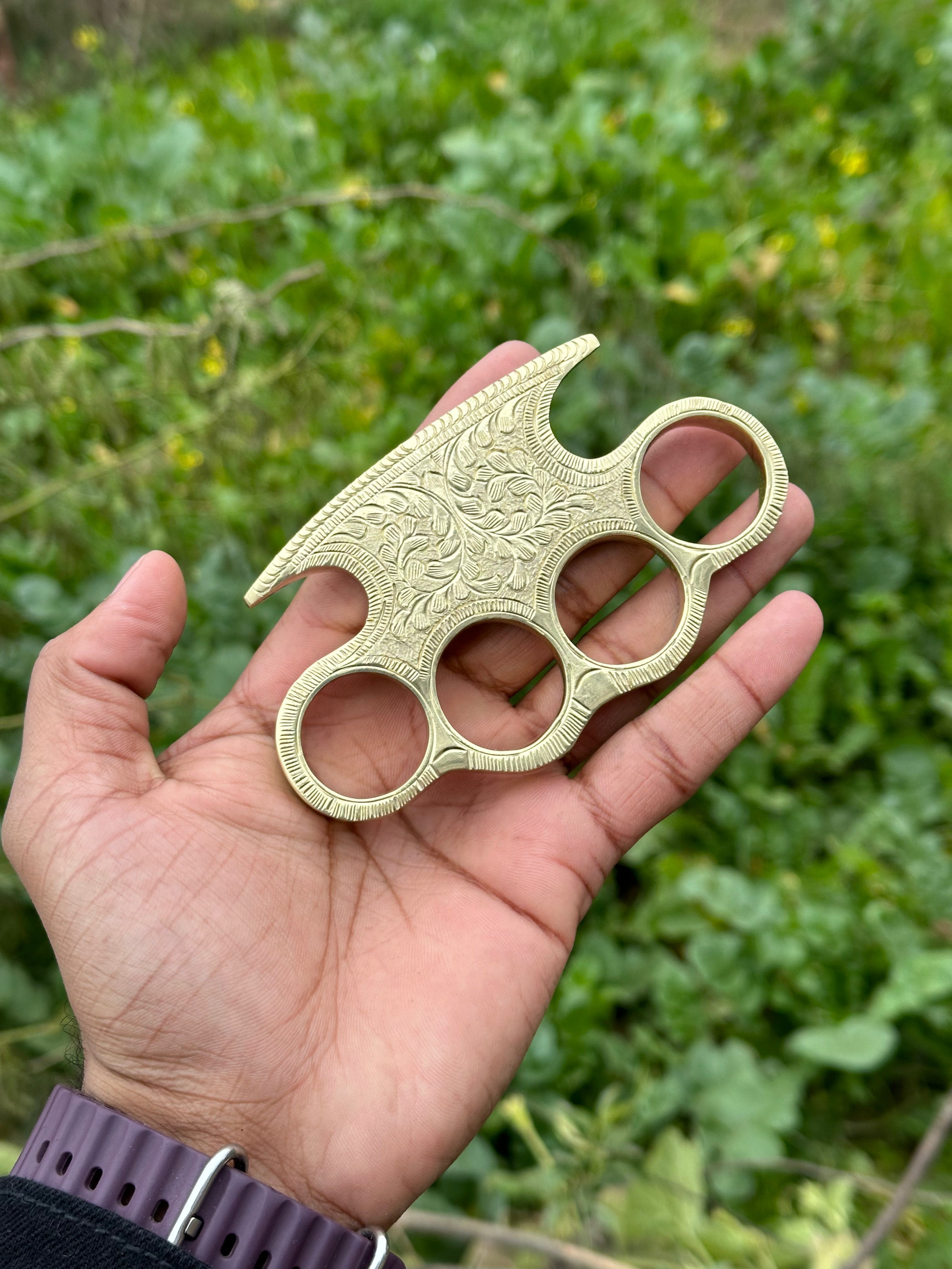Handmade Engraved Brass Knuckle with Premium Leather Belt Case – Solid Brass Duster for Men