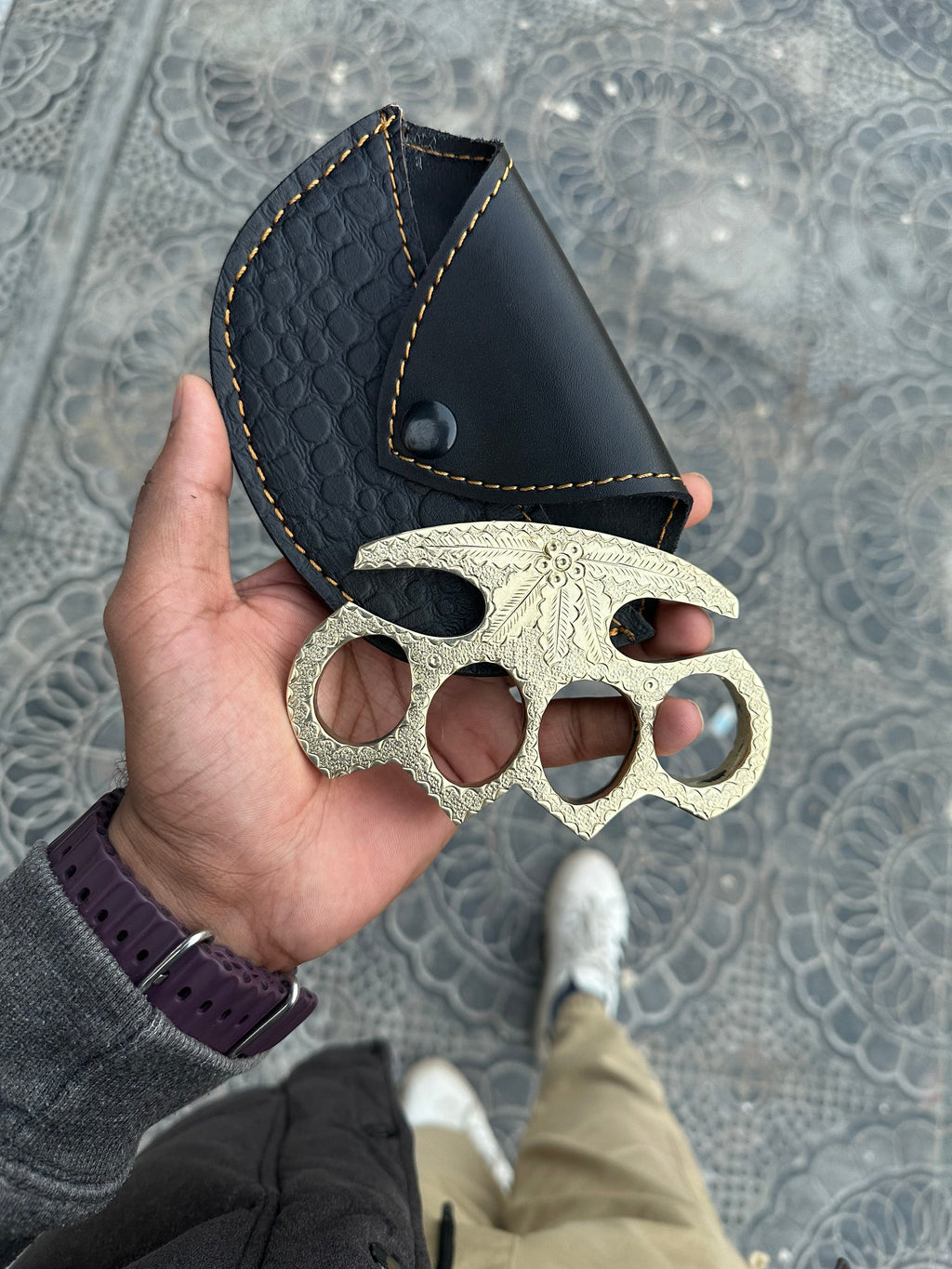 Handmade Brass Knuckle – Hand-Engraved with Premium Leather Carry Case