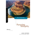 Daniel: Pursuing Integrity - Paperback