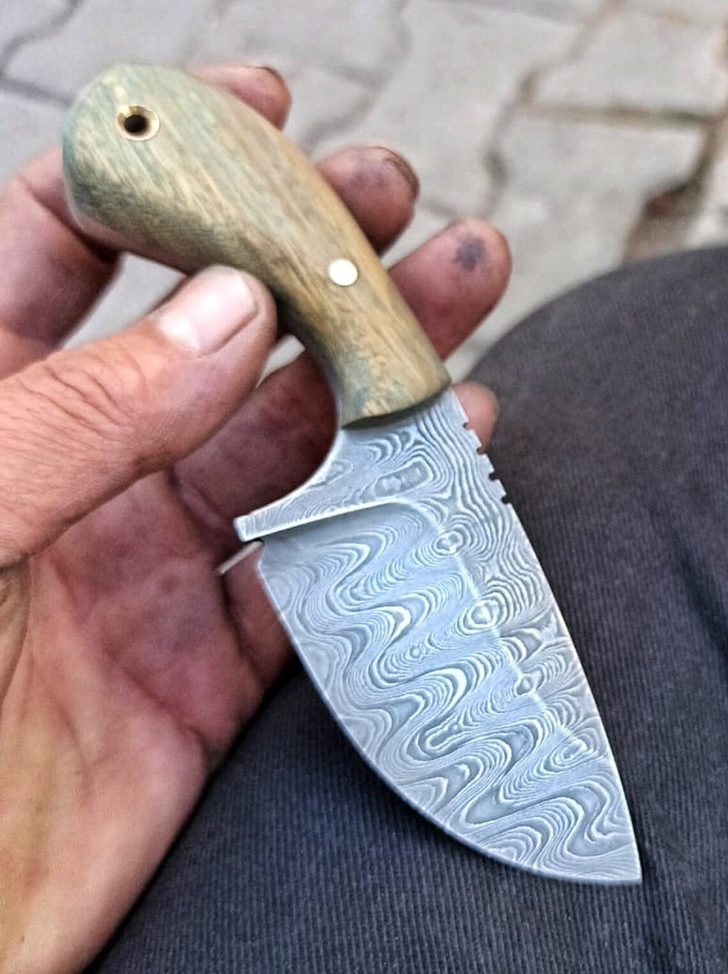 Custom Handmade Damascus Steel Hunting Knife - Rosewood Handle (5.5"), Includes Leather Sheath