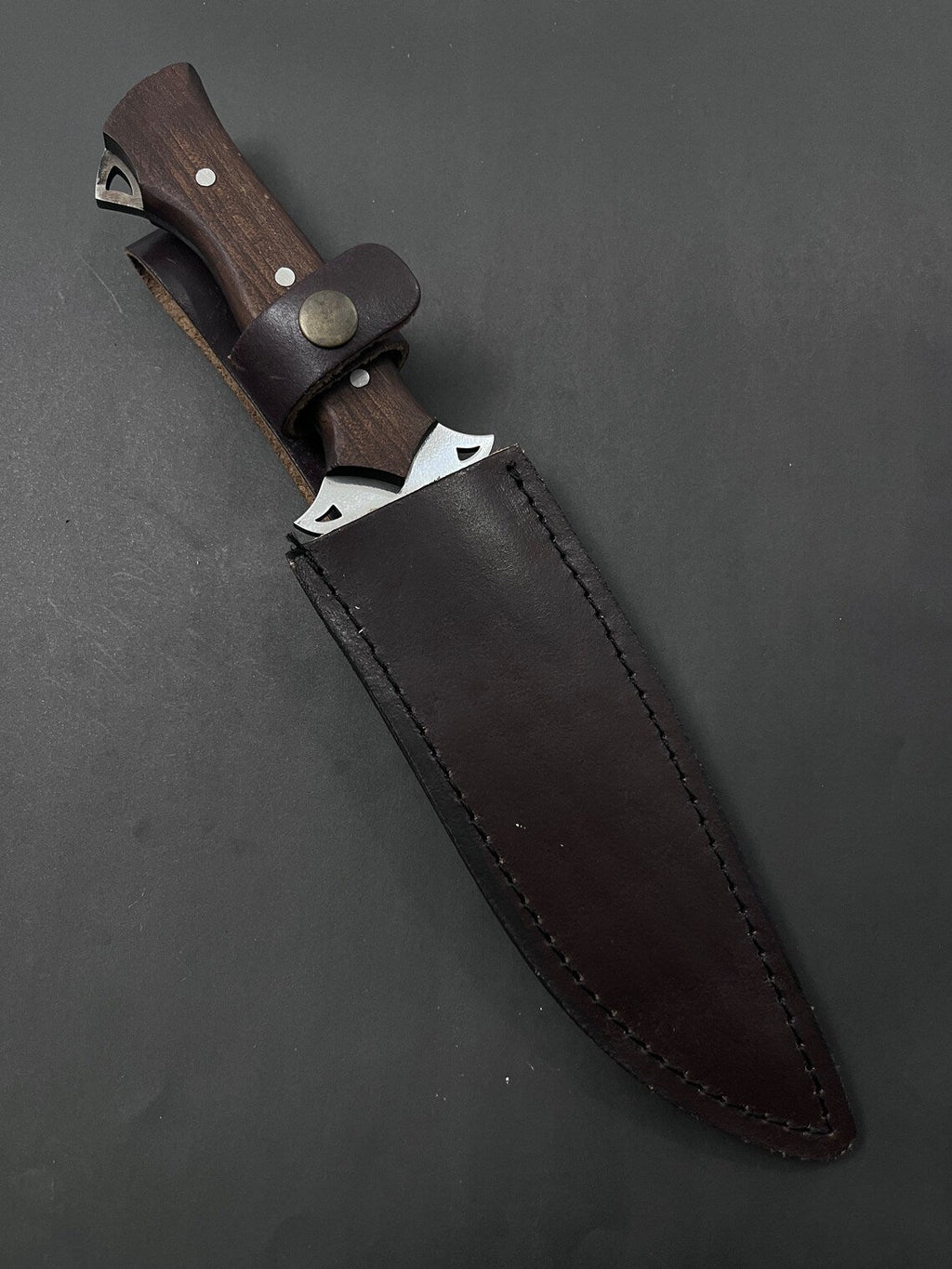 J2 Steel Hunting Bowie Knife with Rosewood Handle & Leather Sheath – Premium Quality Outdoor Knife