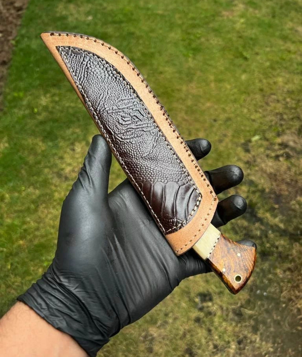 Damascus Steel Trailing Point Hunting Knife