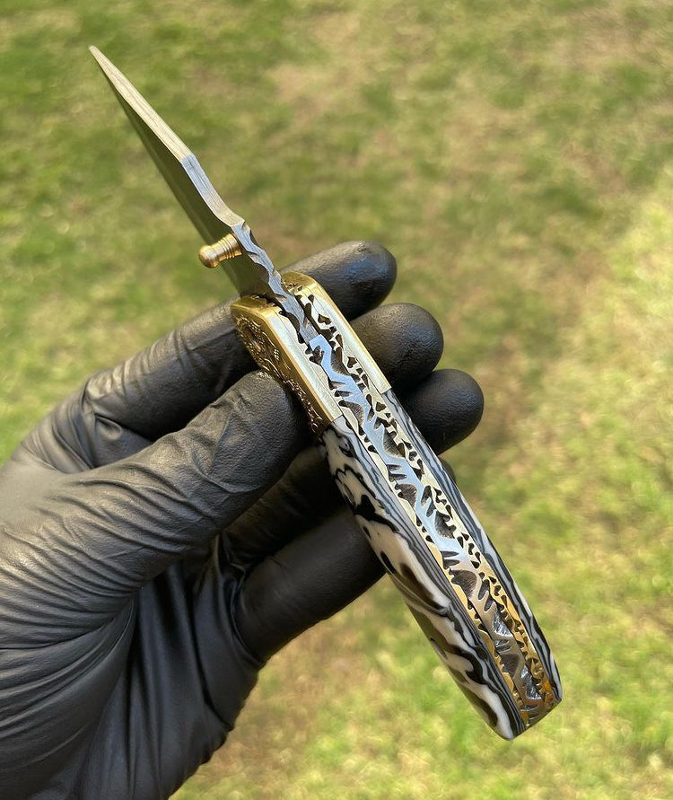Damascus Blade EDC Pocket Knife