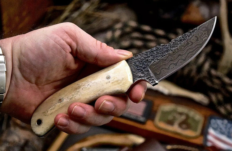 Best Knife for Skinning Deer – 7” Handmade Damascus Steel Blade with Camel Bone Handle & Leather Sheath