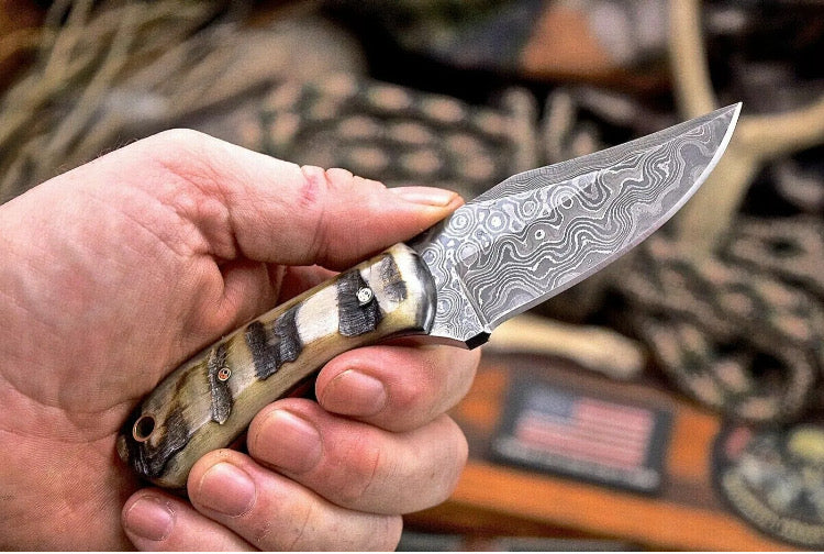 Custom handmade Damascus steel hunting knife