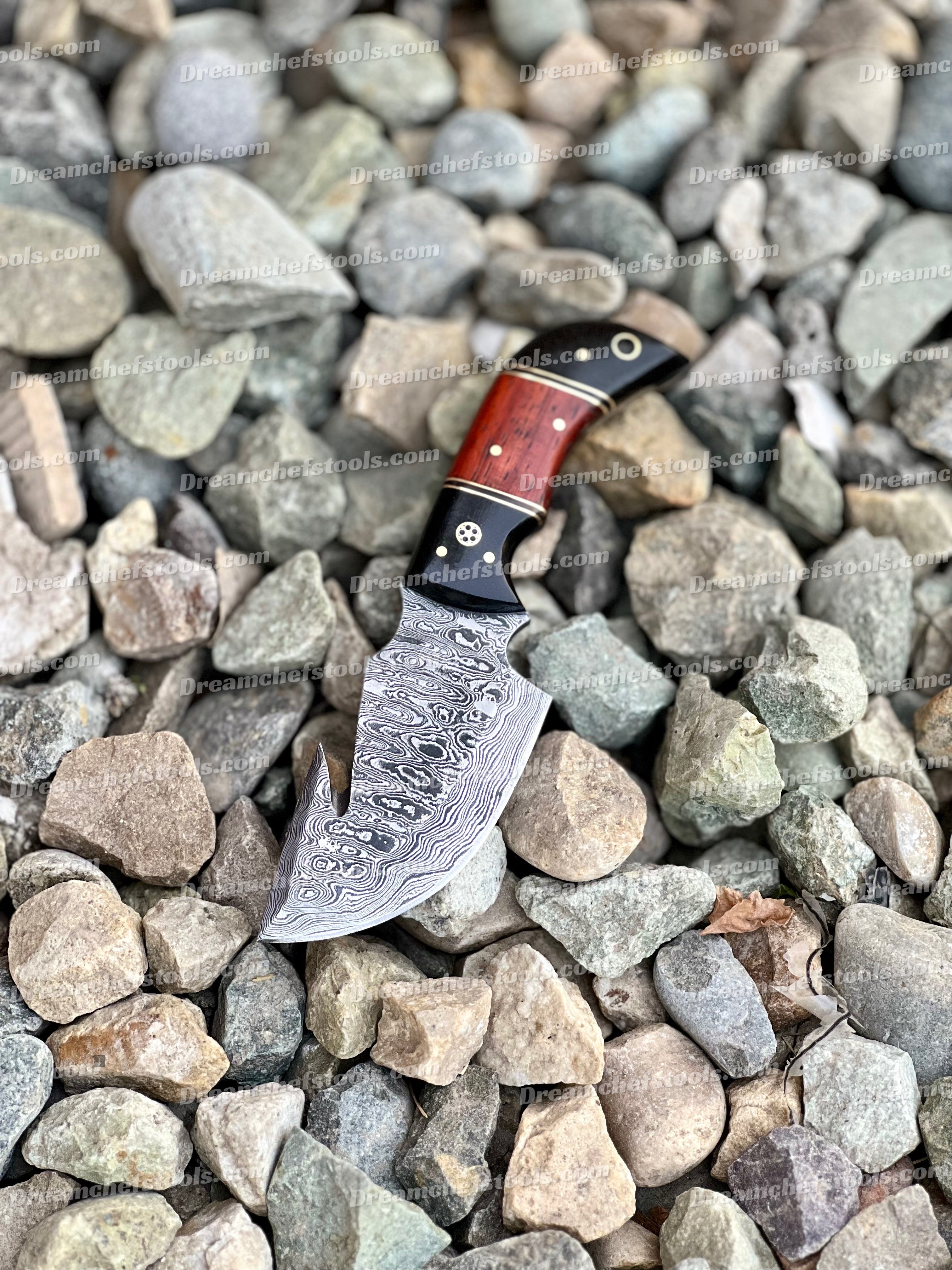 Deer Cleaning Knife – 7” Handmade Damascus Steel Blade with Rosewood/Resin Handle & Leather Sheath