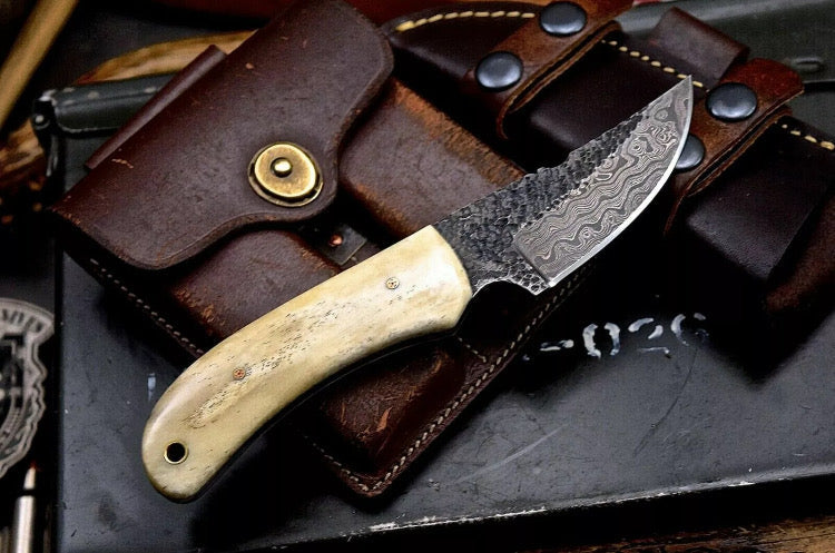 Best Knife for Skinning Deer – 7” Handmade Damascus Steel Blade with Camel Bone Handle & Leather Sheath