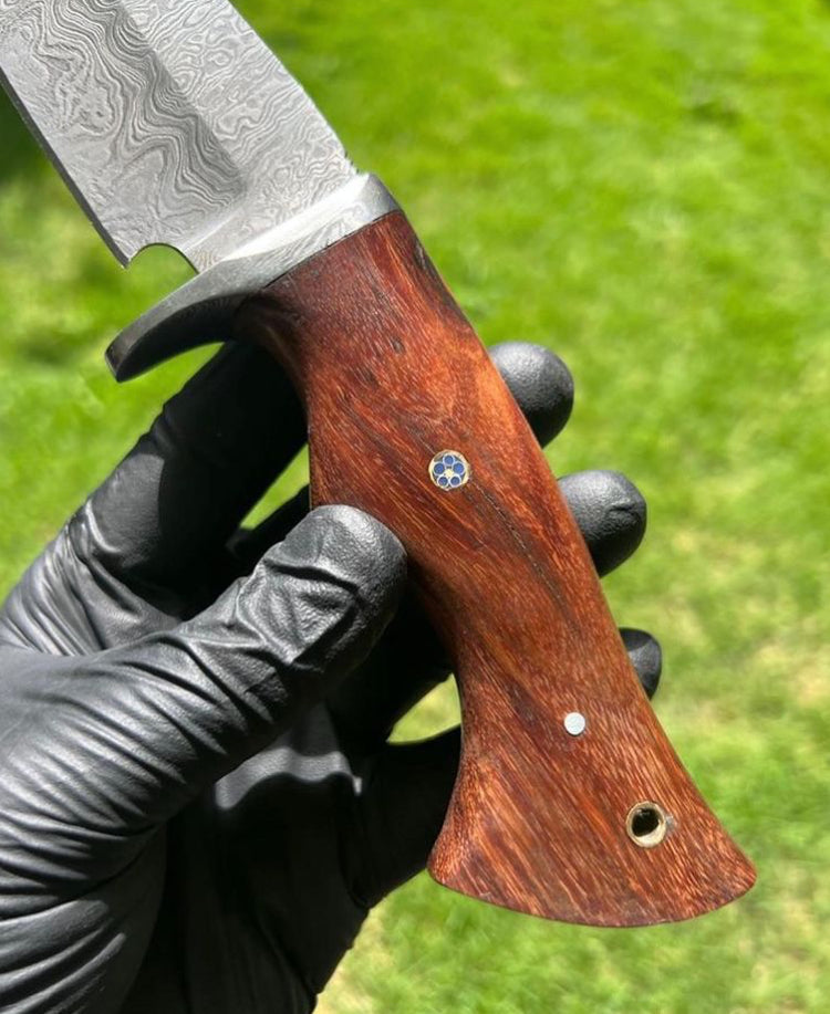 Custom Handmade Damascus Steel Hunting Knife
